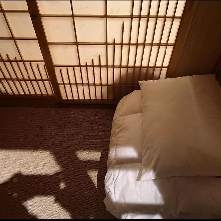 טאינאן 台甕茶室青年旅館 Tai-Wong Tatami Room Hostel מראה חיצוני תמונה